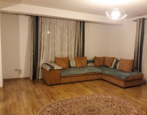 Lakás 3 szobák eladó on Floresti