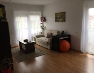 Lakás 2 szobák eladó on Floresti