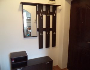 Lakás 2 szobák eladó on Floresti