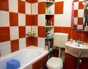 Lakás 2 szobák eladó on Floresti