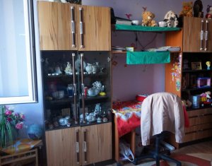 Lakás 2 szobák eladó on Floresti