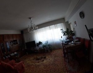 Lakás 4 szobák eladó on Cluj-napoca, Zóna Gheorgheni