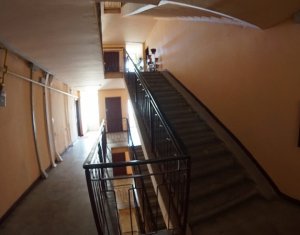 Lakás 4 szobák eladó on Cluj-napoca, Zóna Gheorgheni