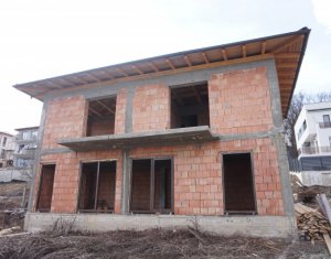 Ház 4 szobák eladó on Cluj-napoca, Zóna Manastur