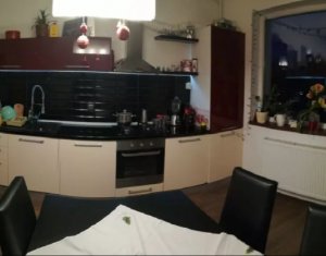 Lakás 2 szobák eladó on Floresti