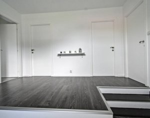 Ház 4 szobák eladó on Floresti