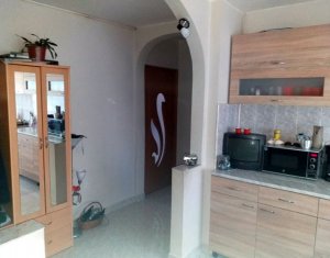 Lakás 2 szobák eladó on Baciu