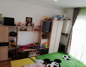 Lakás 2 szobák eladó on Floresti