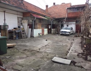 Ház 8 szobák eladó on Cluj-napoca, Zóna Centru