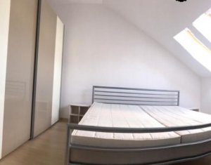 Lakás 3 szobák eladó on Floresti