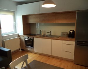 , 58m2 dans Floresti