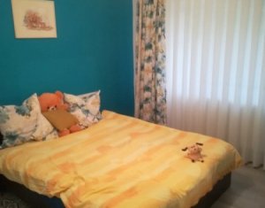 Appartement 3 chambres à vendre dans Cluj-napoca, zone Intre Lacuri