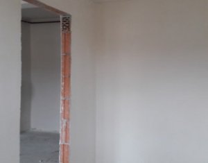 Lakás 3 szobák eladó on Floresti