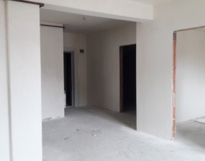 Lakás 3 szobák eladó on Floresti