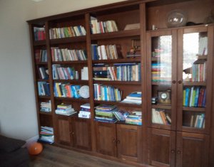 Ház 6 szobák eladó on Floresti