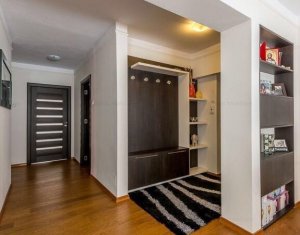 Lakás 4 szobák eladó on Cluj-napoca, Zóna Buna Ziua