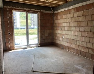 Ház 4 szobák eladó on Floresti