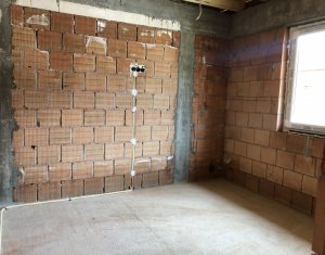 Ház 4 szobák eladó on Floresti