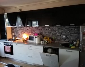 Lakás 2 szobák eladó on Floresti