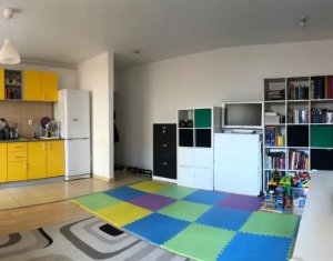 Lakás 2 szobák eladó on Floresti