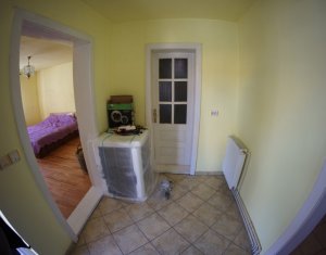 Ház 2 szobák eladó on Sannicoara