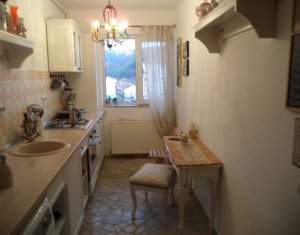 Lakás 2 szobák eladó on Floresti