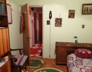 Lakás 4 szobák eladó on Cluj-napoca, Zóna Manastur