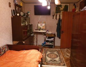 Lakás 4 szobák eladó on Cluj-napoca, Zóna Manastur