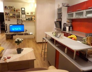 Lakás 3 szobák eladó on Floresti