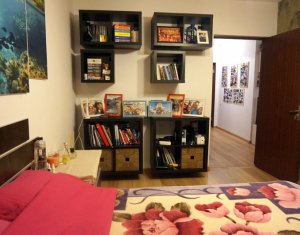 Lakás 3 szobák eladó on Floresti