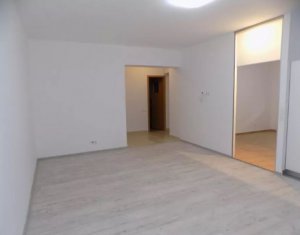 Lakás 4 szobák kiadó on Cluj-napoca, Zóna Marasti