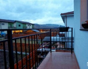 Ház 5 szobák eladó on Floresti