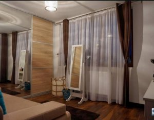 Ház 5 szobák eladó on Floresti