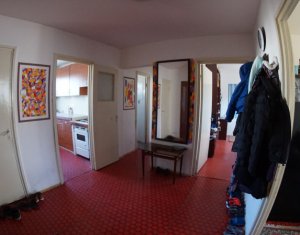 Lakás 4 szobák eladó on Cluj-napoca, Zóna Manastur