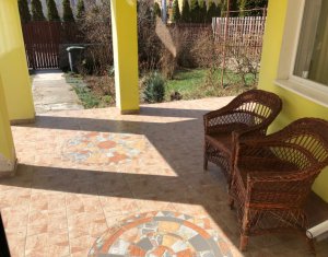 Ház 6 szobák eladó on Floresti