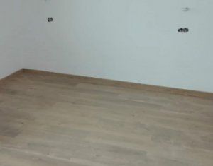 Lakás 2 szobák eladó on Floresti