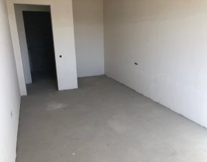 Lakás 2 szobák eladó on Floresti