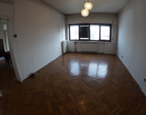 Lakás 5 szobák eladó on Cluj-napoca, Zóna Centru