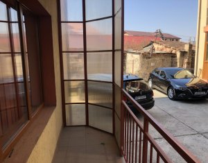 Lakás 2 szobák kiadó on Floresti