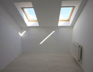 Lakás 4 szobák eladó on Floresti