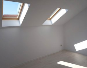 Lakás 4 szobák eladó on Floresti