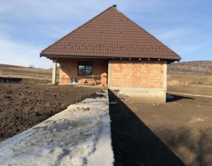 Nyaralók eladó on Barai