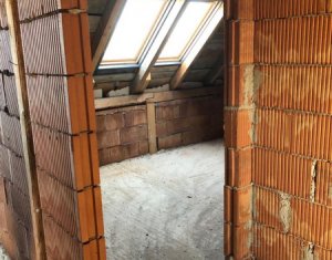 Nyaralók eladó on Barai