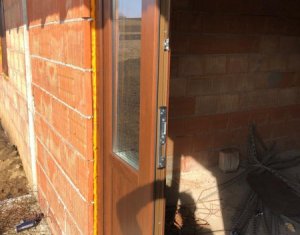 Nyaralók eladó on Barai