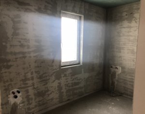 Ház 4 szobák eladó on Floresti