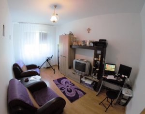 Lakás 4 szobák eladó on Cluj-napoca, Zóna Manastur