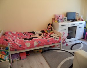 Lakás 2 szobák eladó on Floresti