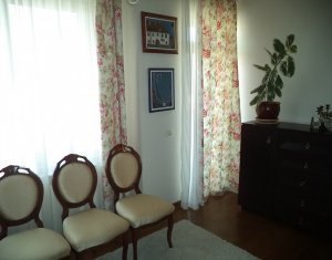 Lakás 4 szobák eladó on Cluj-napoca, Zóna Manastur