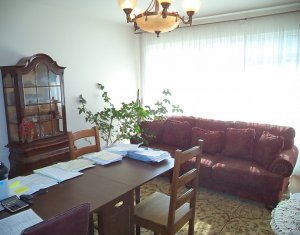 Lakás 4 szobák eladó on Cluj-napoca, Zóna Manastur