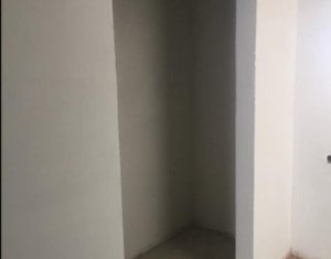 Lakás 2 szobák eladó on Floresti